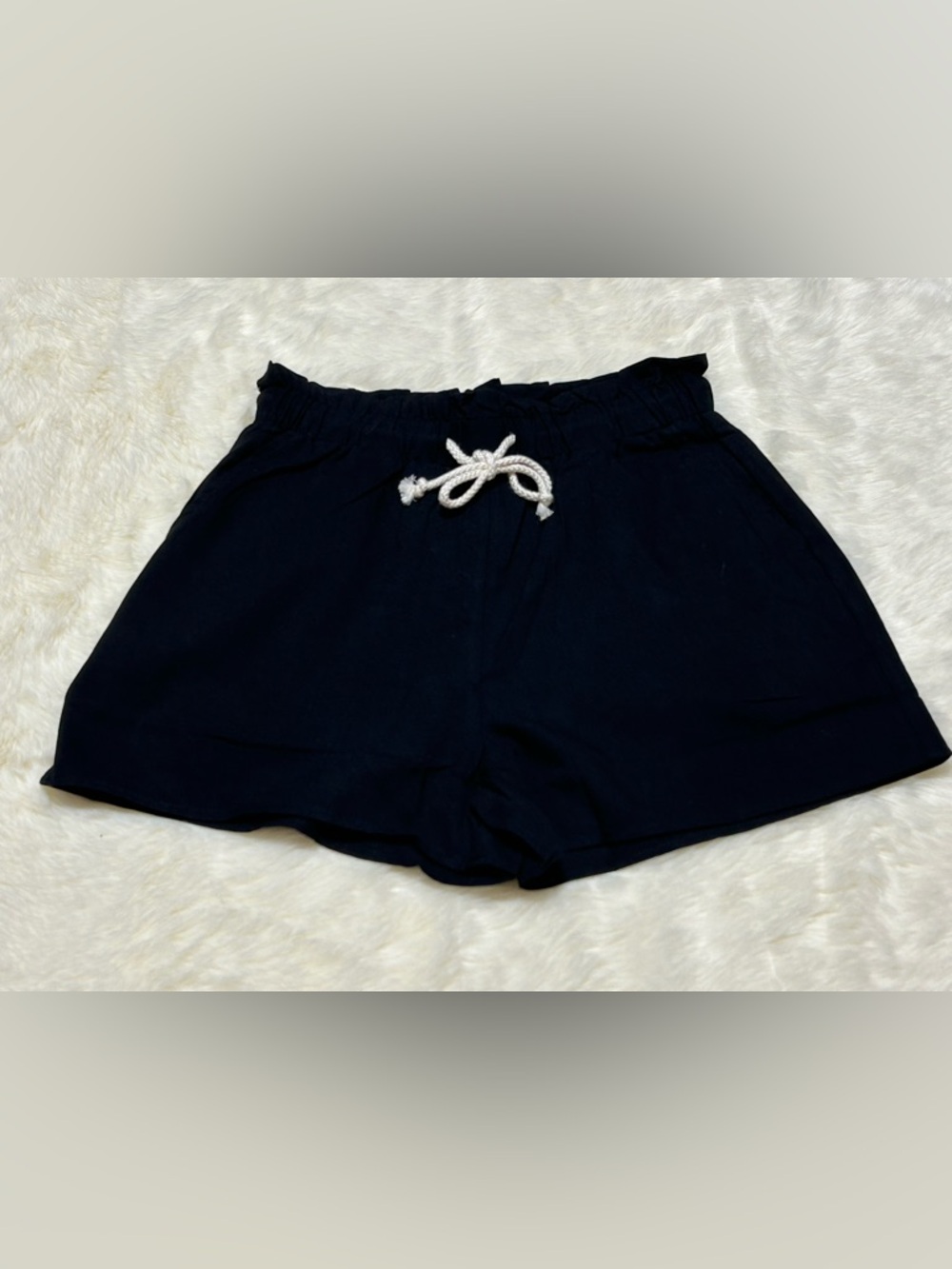 NWT Boutique Women’s Black Drawstring Elastic Waist Pull On Shorts size small - Picture 2 of 8